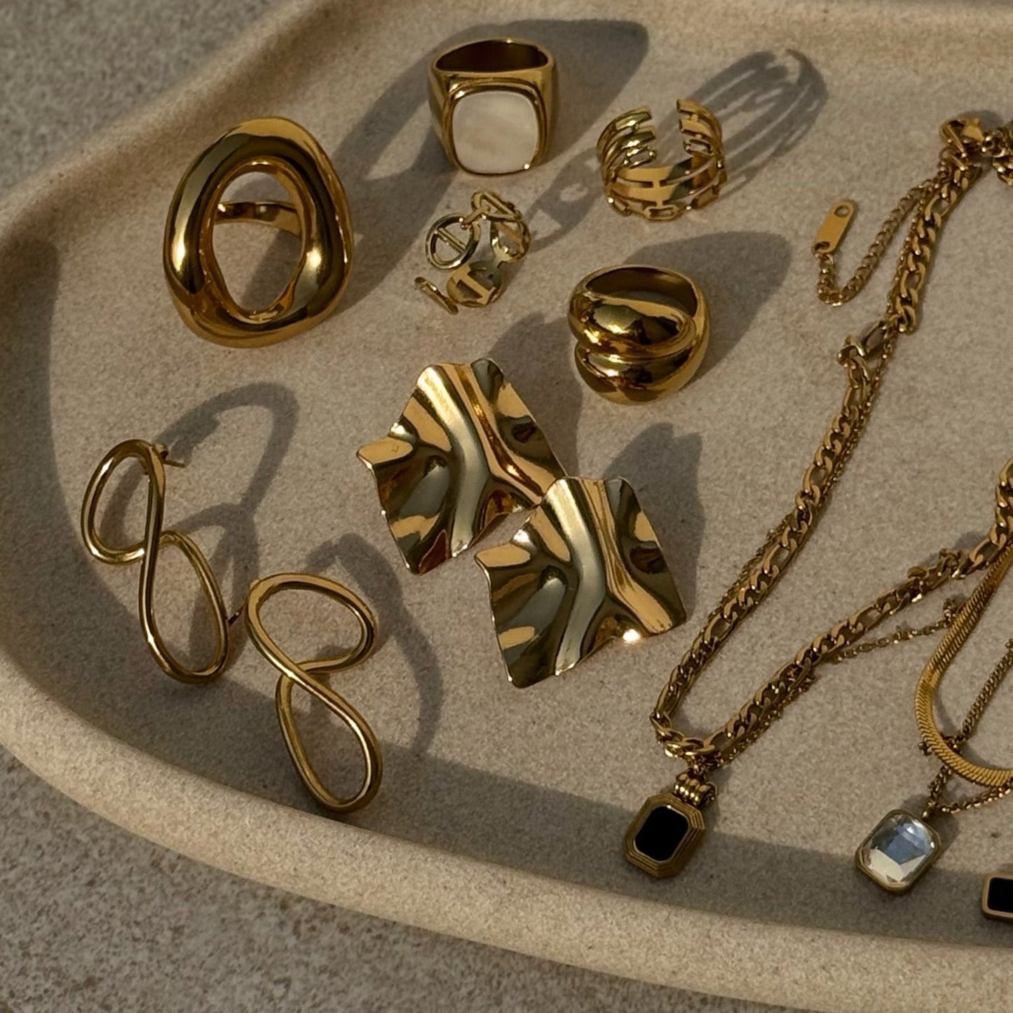 Twist Earrings