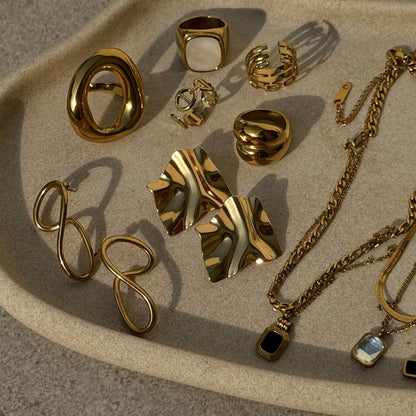Twist Earrings