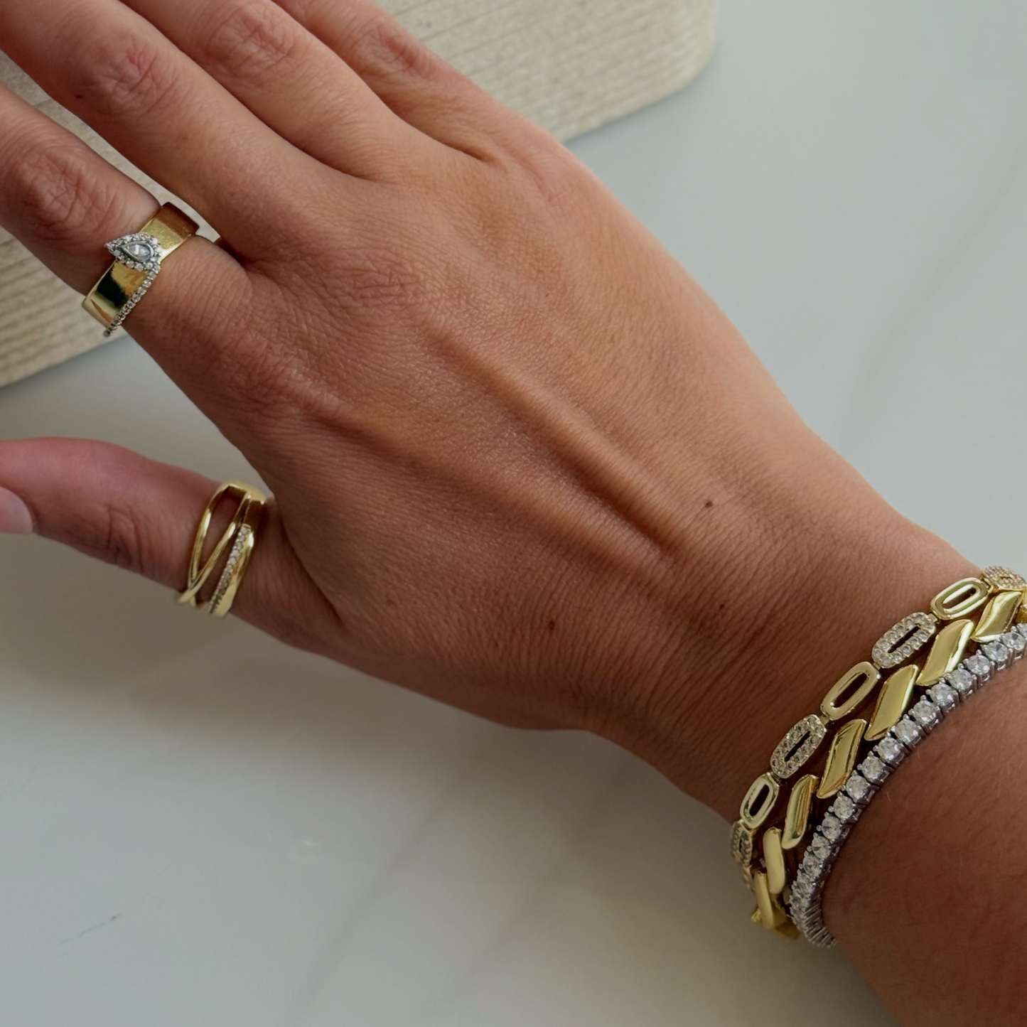 Luna Ring